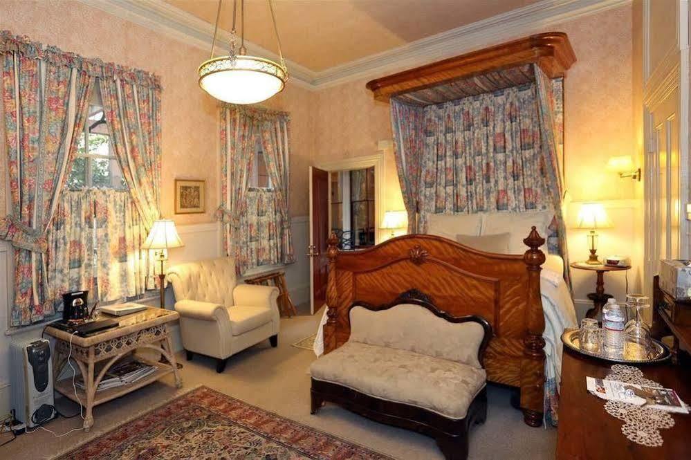Camellia Inn Healdsburg Extérieur photo